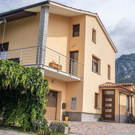 Borea Rooms - Sobe Budanje Vipava Luaran gambar