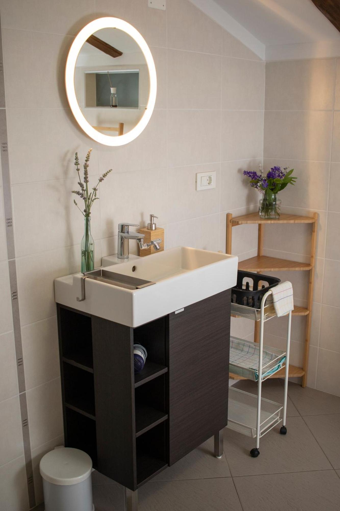 Borea Rooms - Sobe Budanje Vipava Luaran gambar